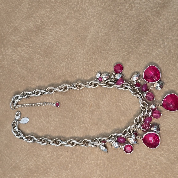 WHBM Necklace - Picture 8 of 8